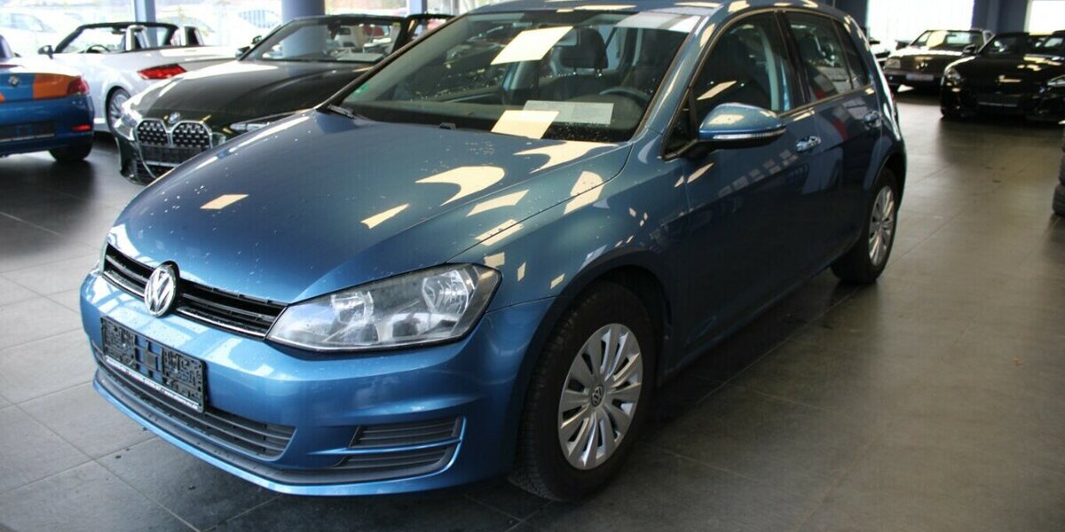 VW Golf 1.2 TSi BMT - Klima - 99.116 km 9.980 &euro; Euskirchen 53881
