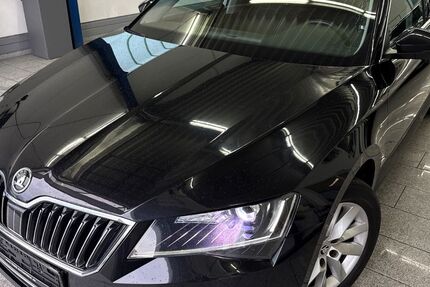 Skoda Superb 189.447 km 14.555 &euro; Köln 50829