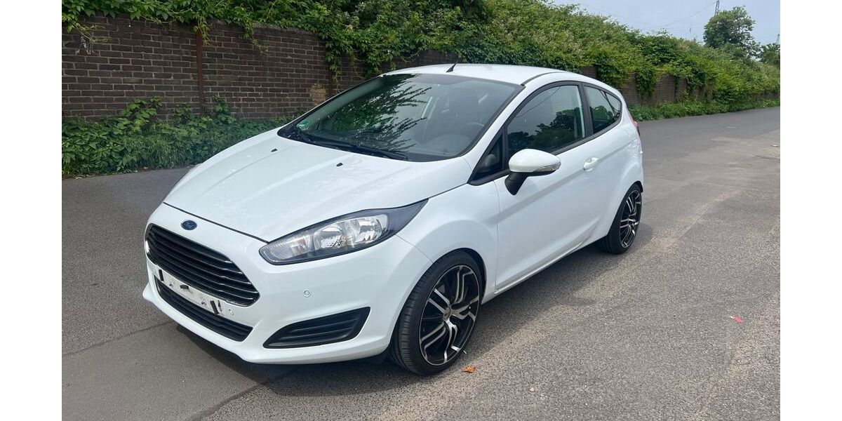 Ford Fiesta 217.000 km 2.999 &euro; Köln 50739