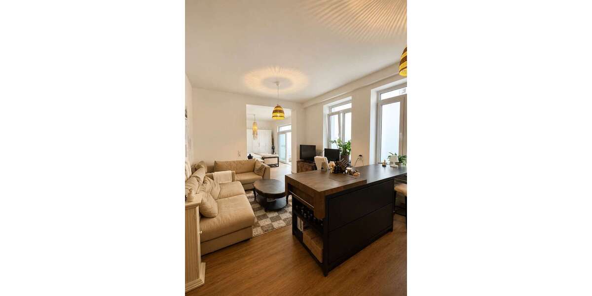Etagenwohnung Köln Altstadt-Nord - 2 Zimmer, 72 m&sup2;, 1.320&euro; | Angebot:27085426