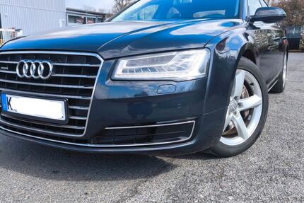 Audi A8 311.000 km 17.999 &euro; Köln 51145