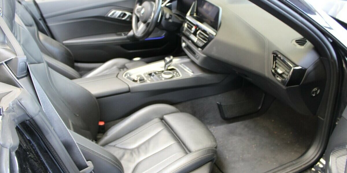 BMW Z4 M40i Aut. - Leder - Head-Up 78.110 km 39.980 &euro; Euskirchen 53881