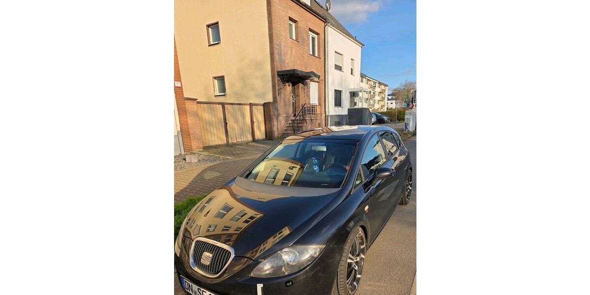 Seat Leon 250.000 km 3.000 &euro; Düren 52349