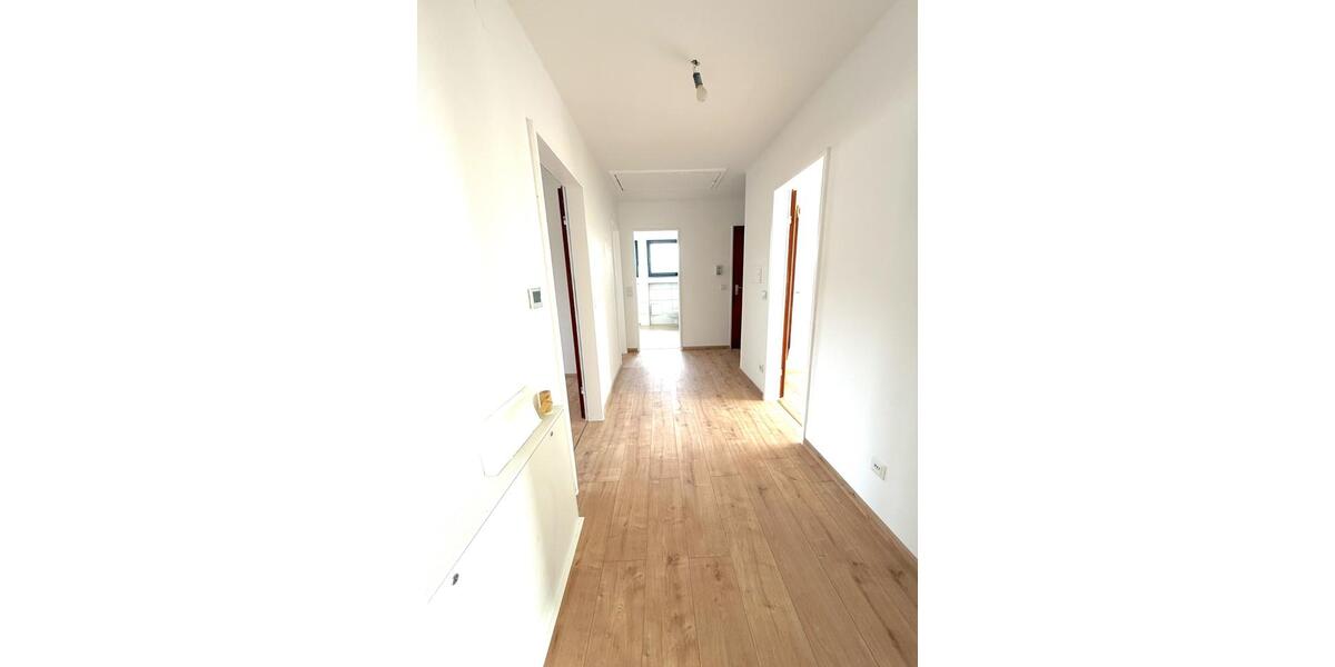 Dachgeschoßwohnung Düren Rölsdorf - 3 Zimmer, 85 m&sup2;, 900&euro; | Angebot:24626728