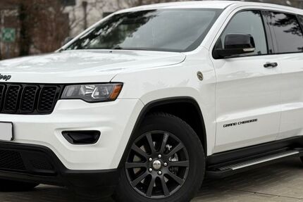 Jeep Grand Cherokee 143.300 km 24.500 &euro; Wesseling 50389