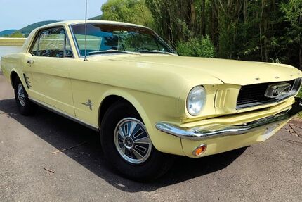 Ford Mustang 83.950 km 19.500 &euro; Brühl 50321