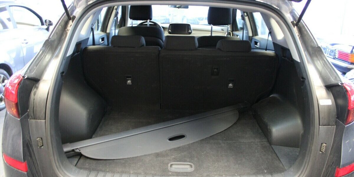 Hyundai Tucson 1.6 GDi 2WD Pure - AHK - 107.286 km 12.980 &euro; Euskirchen 53881