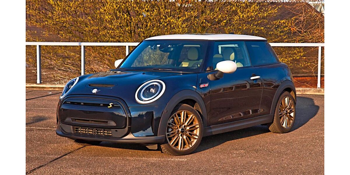 Mini Cooper SE 26.900 km 19.900 &euro; Bergheim 50129