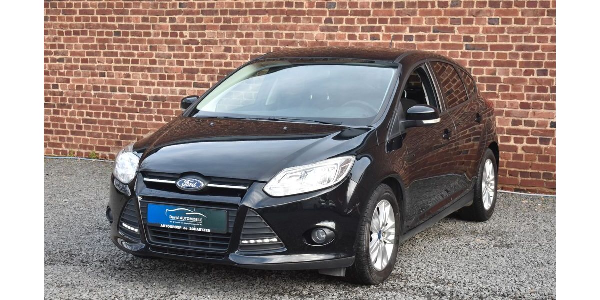 Ford Focus 195.000 km 3.790 &euro; Düren 52351