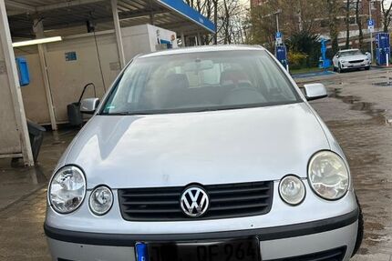 VW Polo 203.000 km 1.700 &euro; Jülich 52428