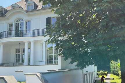 Wohnung Köln Rodenkirchen - 1 Zimmer, 80 m&sup2;, 2.200&euro; | Angebot:27336531
