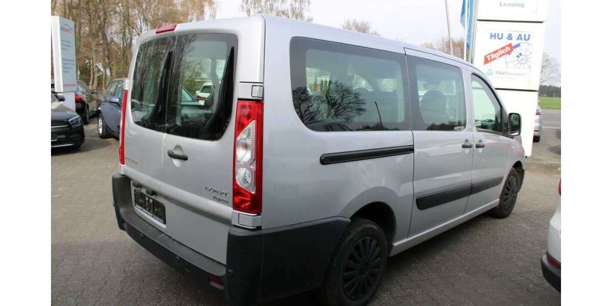 Peugeot Expert Tepee Access Hdi 125 - 9-Sitzer - 155.708 km 12.980 &euro; Euskirchen 53881