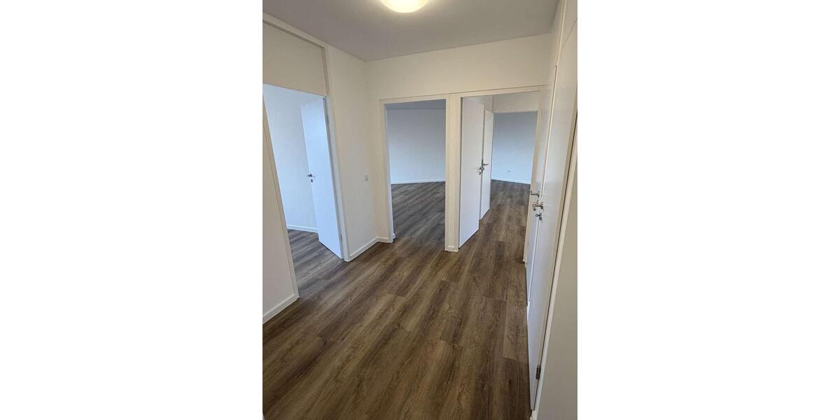 Etagenwohnung Köln Porz - 3 Zimmer, 96 m&sup2;, 1.400&euro; | Angebot:25718785