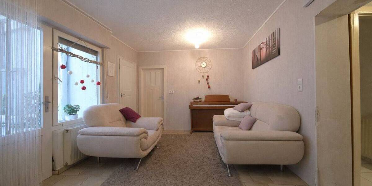 Einfamilienhaus Euskirchen Innenstadt - 4 Zimmer, 135 m&sup2;, 399.000&euro; | Angebot:25941724