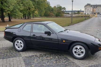 Porsche 924 144.208 km 22.980 &euro; Köln 51109