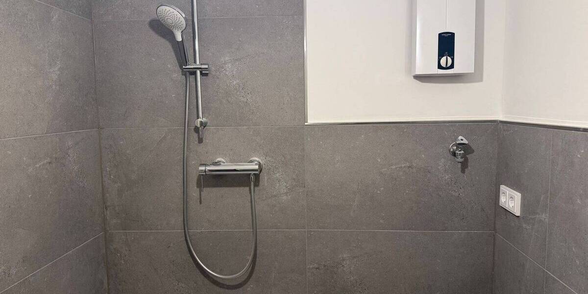 Etagenwohnung Köln Mauenheim - 3 Zimmer, 81 m&sup2;, 459.000&euro; | Angebot:25683076