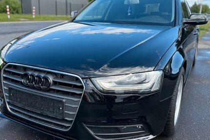 Audi A4 182.500 km 9.990 &euro; Bornheim 53332