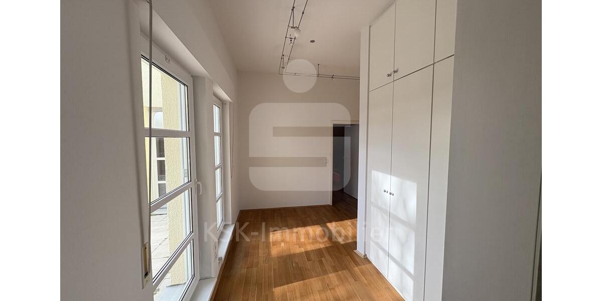 Dachgeschoßwohnung Alfter - 2 Zimmer, 97 m&sup2;, 1.050&euro; | Angebot:25209217
