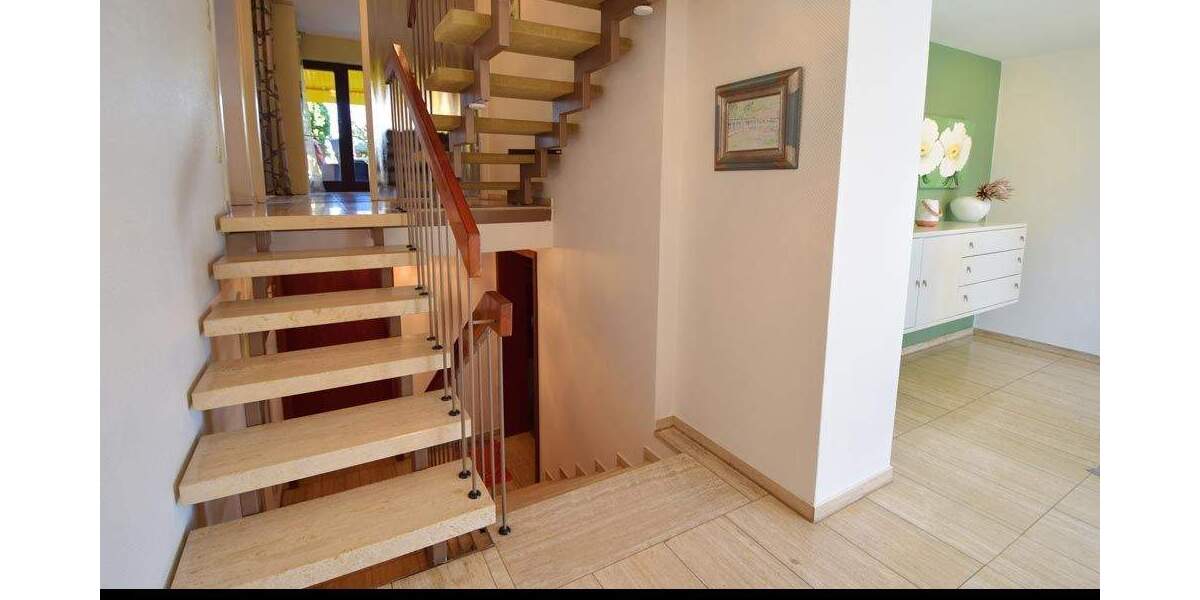 Reihenmittelhaus Köln Langel - 6 Zimmer, 145 m&sup2;, 529.000&euro; | Angebot:25672628