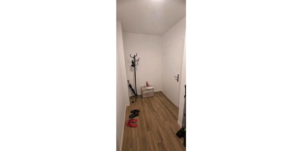 Etagenwohnung Köln Kalk - 1 Zimmer, 33 m&sup2;, 900&euro; | Angebot:25875975