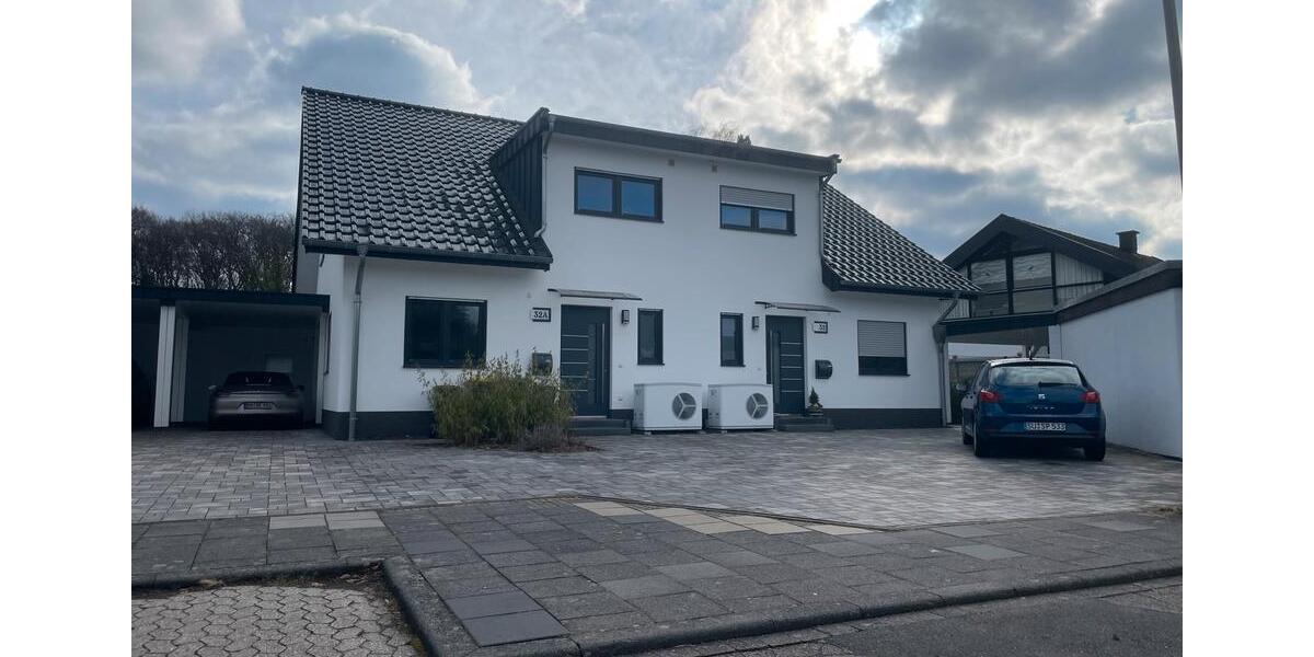 Doppelhaushälfte Euskirchen Dom-Esch - 5 Zimmer, 123 m&sup2;, 1.750&euro; | Angebot:25789627