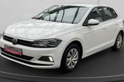 VW Polo 64.015 km 13.480 &euro; Köln (Mülheim) 51063