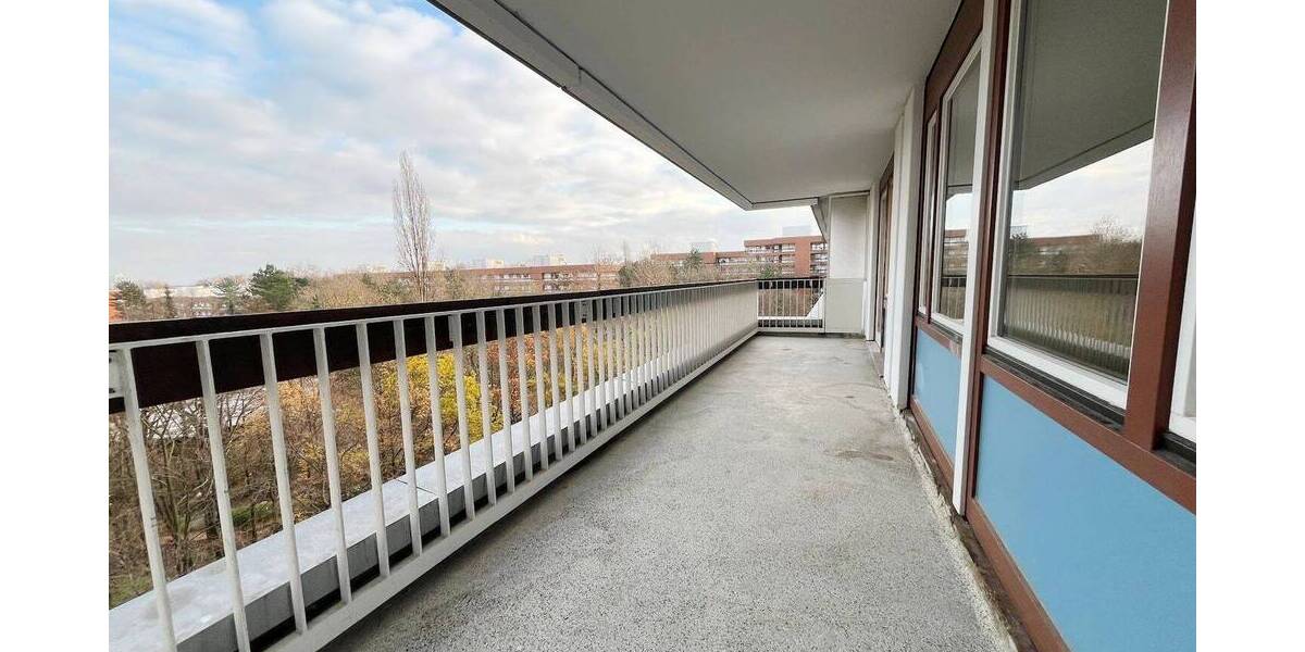 Etagenwohnung Köln Bayenthal - 4 Zimmer, 140 m&sup2;, 2.100&euro; | Angebot:26833510