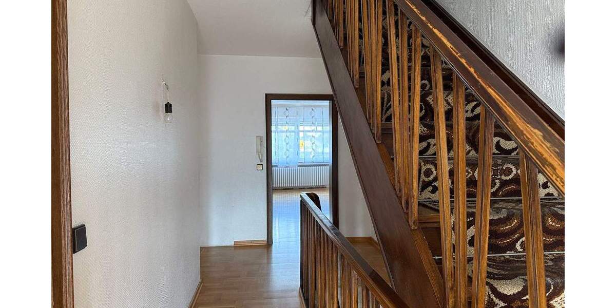 Mehrfamilienhaus, Wohnhaus Niederkassel Rheidt - 4 Zimmer, 95 m&sup2;, 389.000&euro; | Angebot:25745010