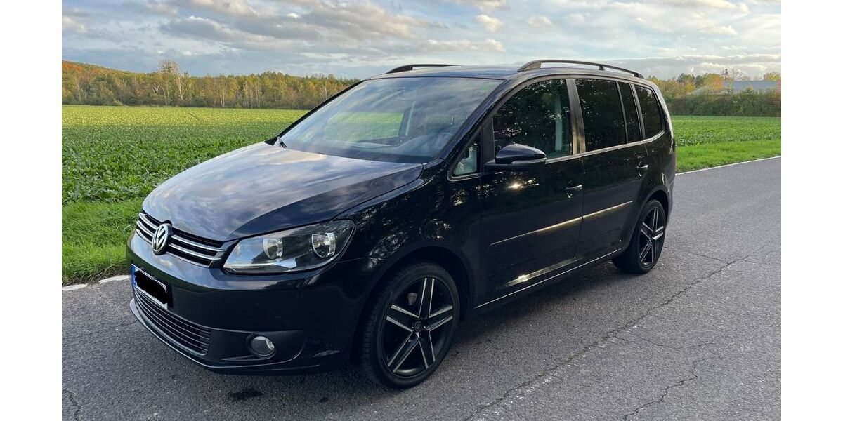 VW Touran 276.000 km 5.000 &euro; Kerpen 50169