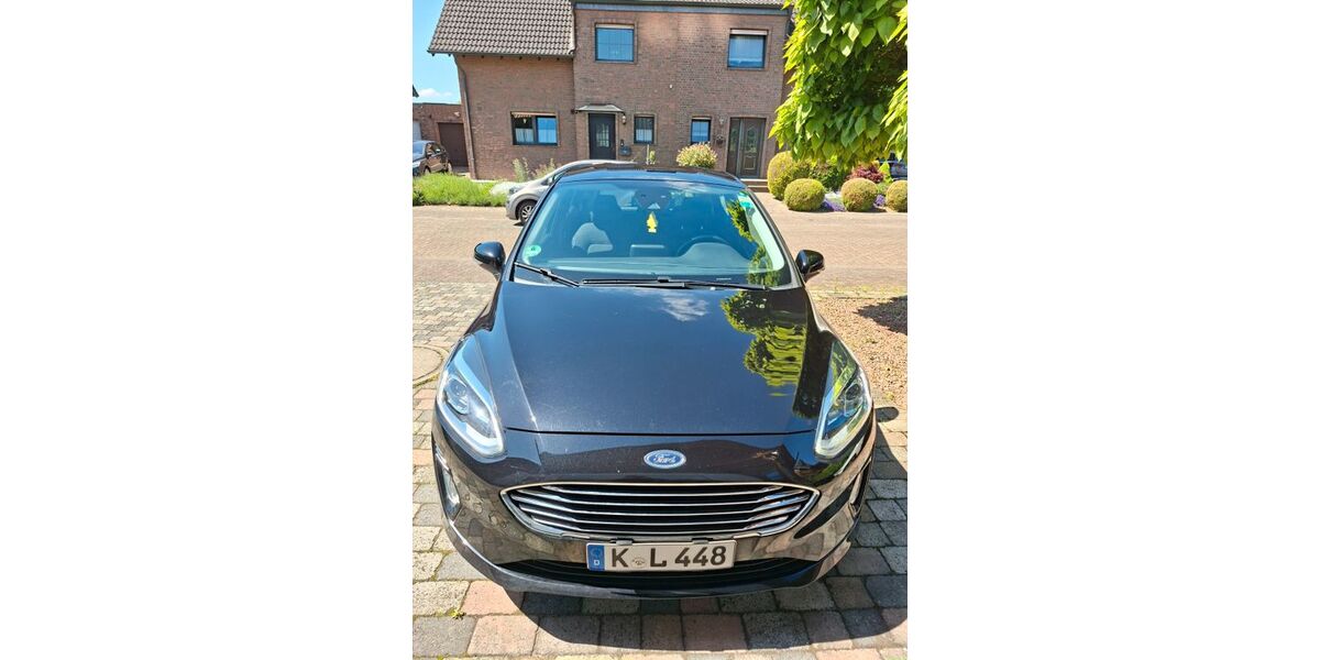 Ford Fiesta 109.500 km 8.300 &euro; Dormagen 41539