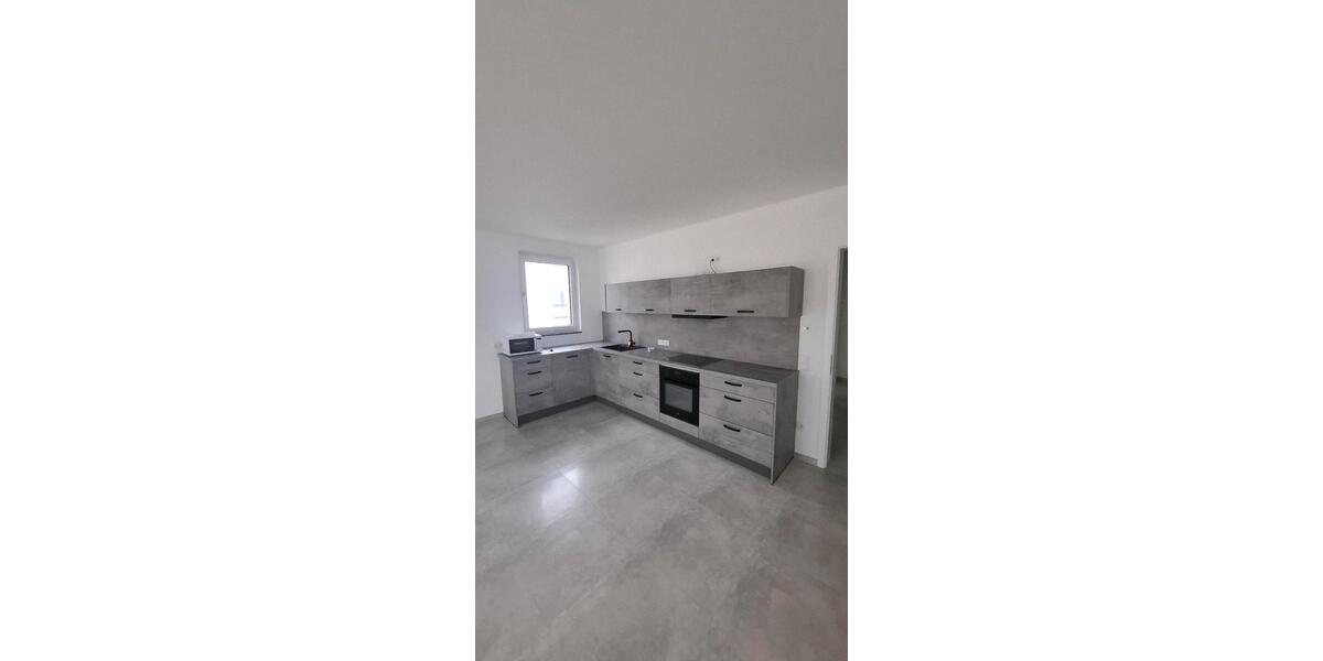 Etagenwohnung Grevenbroich Neuenhausen - 3.5 Zimmer, 87 m&sup2;, 1.750&euro; | Angebot:25418927