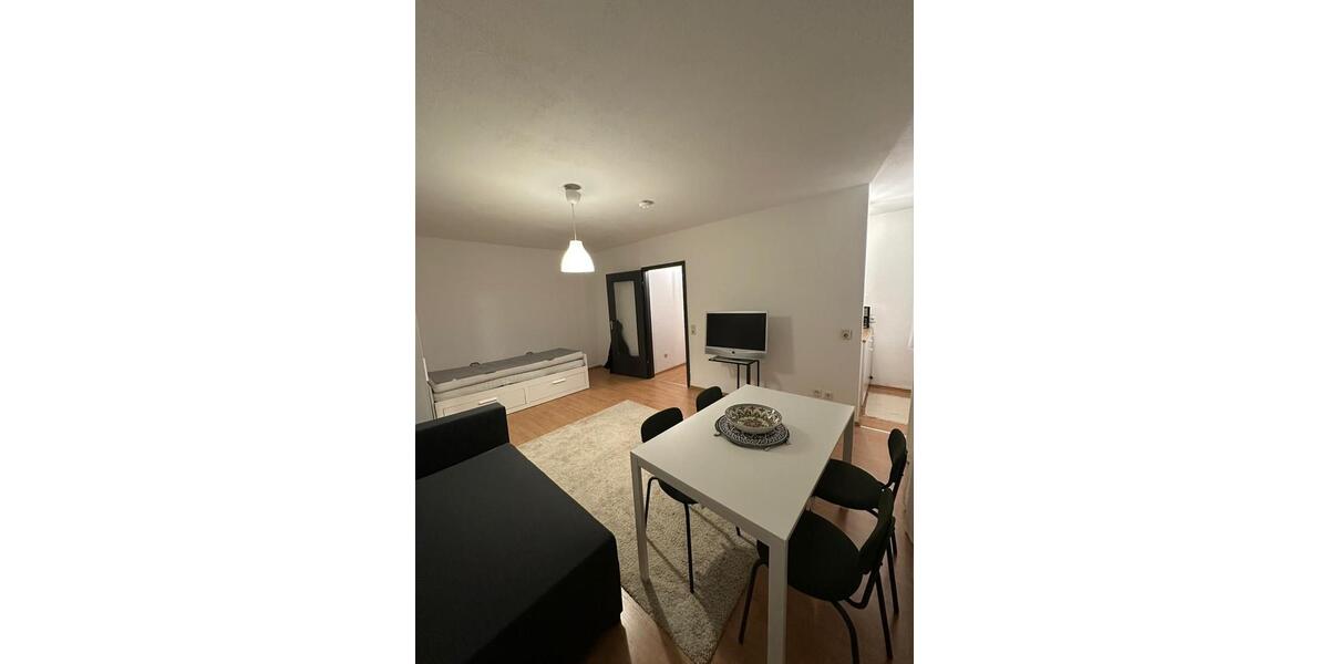 Etagenwohnung Köln Rodenkirchen - 1.5 Zimmer, 24 m&sup2;, 750&euro; | Angebot:24804951