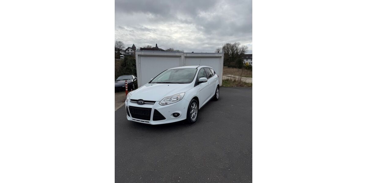 Ford Focus 84.123 km 5.790 &euro; Nideggen 52385