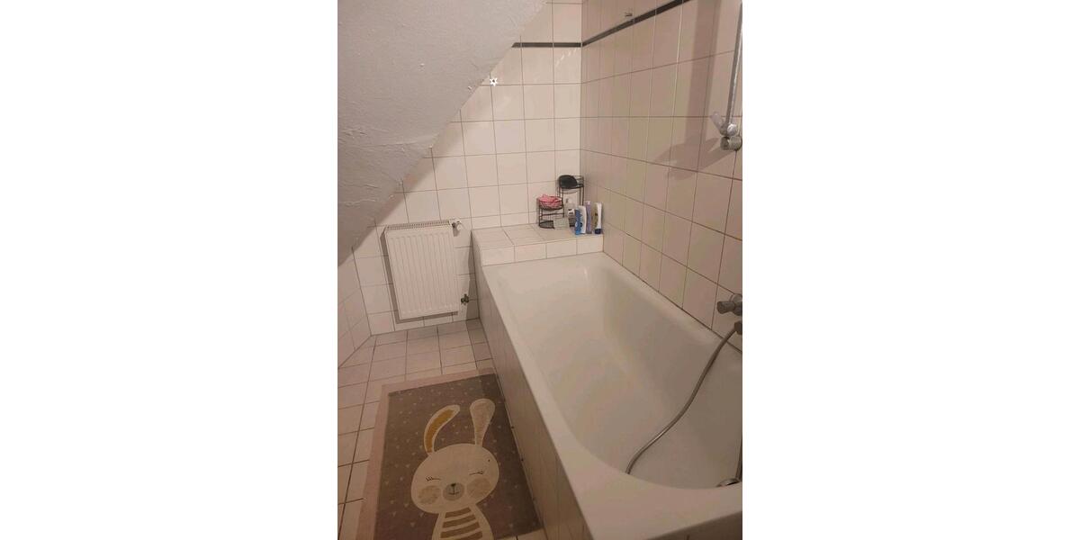 Dachgeschoßwohnung Köln Kalk - 1 Zimmer, 25 m&sup2;, 650&euro; | Angebot:25895254