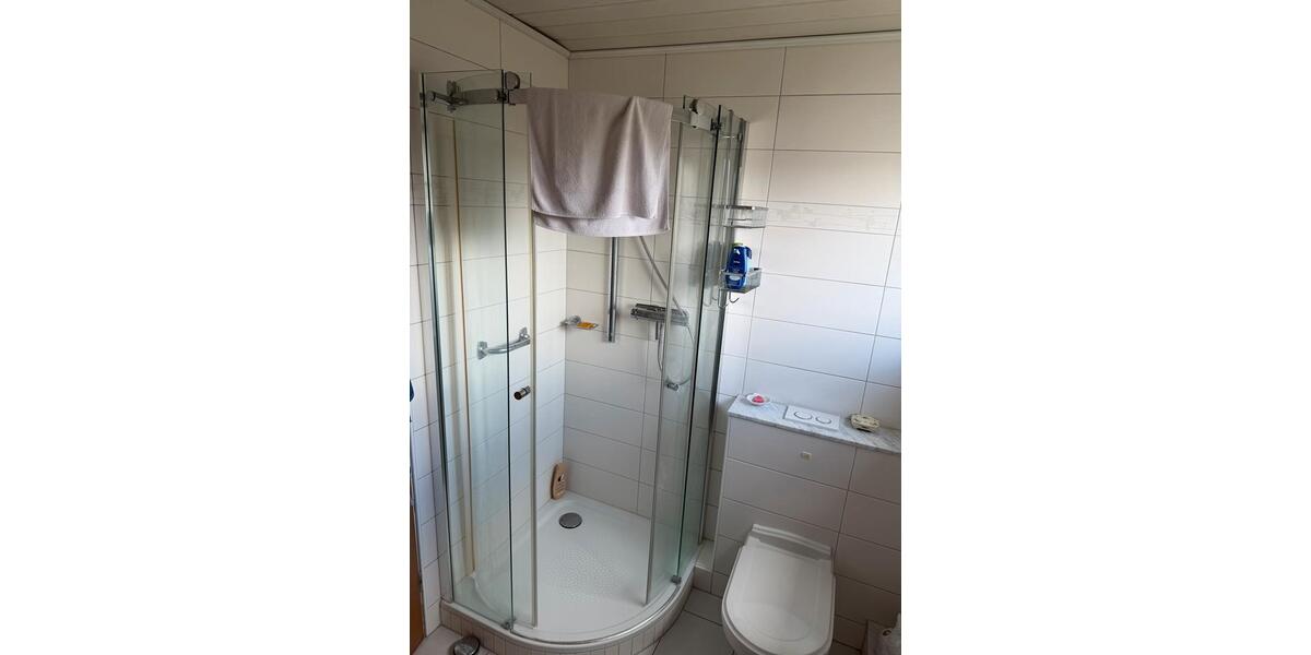 Etagenwohnung Köln Rodenkirchen - 3 Zimmer, 82 m&sup2;, 299.000&euro; | Angebot:25963360