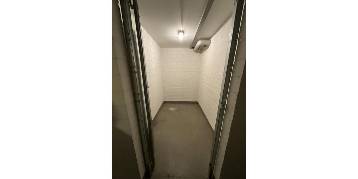 Etagenwohnung Köln Mülheim - 2 Zimmer, 61 m&sup2;, 900&euro; | Angebot:25942588