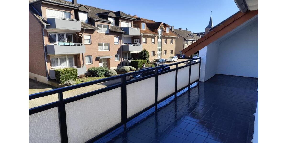 Einfamilienhaus Düren Rölsdorf - 7 Zimmer, 261 m&sup2;, 520.000&euro; | Angebot:25953421