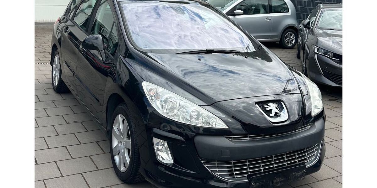 Peugeot 308 63.000 km 4.650 &euro; Bergheim (bei Köln) 50129