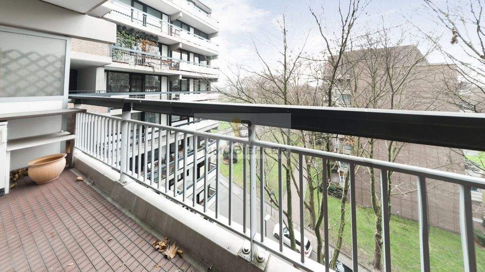 Etagenwohnung Köln Weiden - 2 Zimmer, 66 m&sup2;, 189.000&euro; | Angebot:25727713