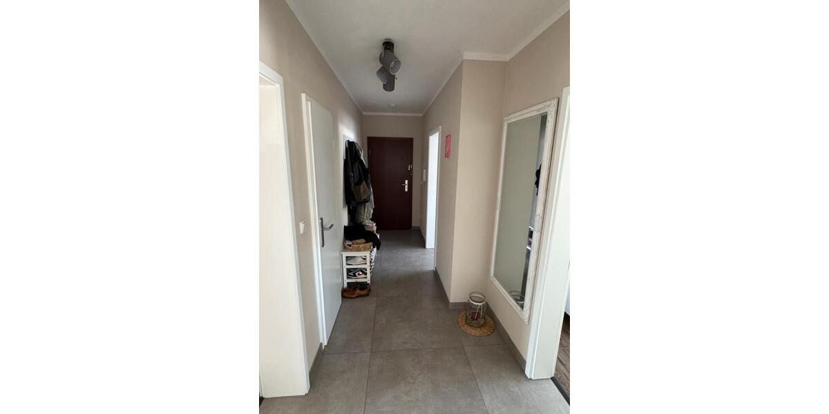 Dachgeschoßwohnung Düren Mariaweiler-Hoven - 3 Zimmer, 71 m&sup2;, 220.000&euro; | Angebot:26775343