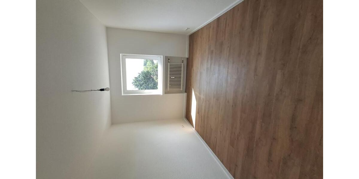 Etagenwohnung Wesseling - 3 Zimmer, 77 m&sup2;, 871&euro; | Angebot:22210925