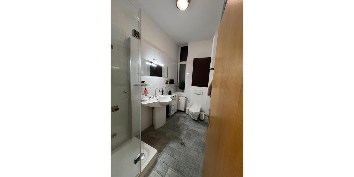 Loft - Studio - Atelier Köln Innenstadt - 2 Zimmer, 70 m&sup2;, 1.200&euro; | Angebot:25962588