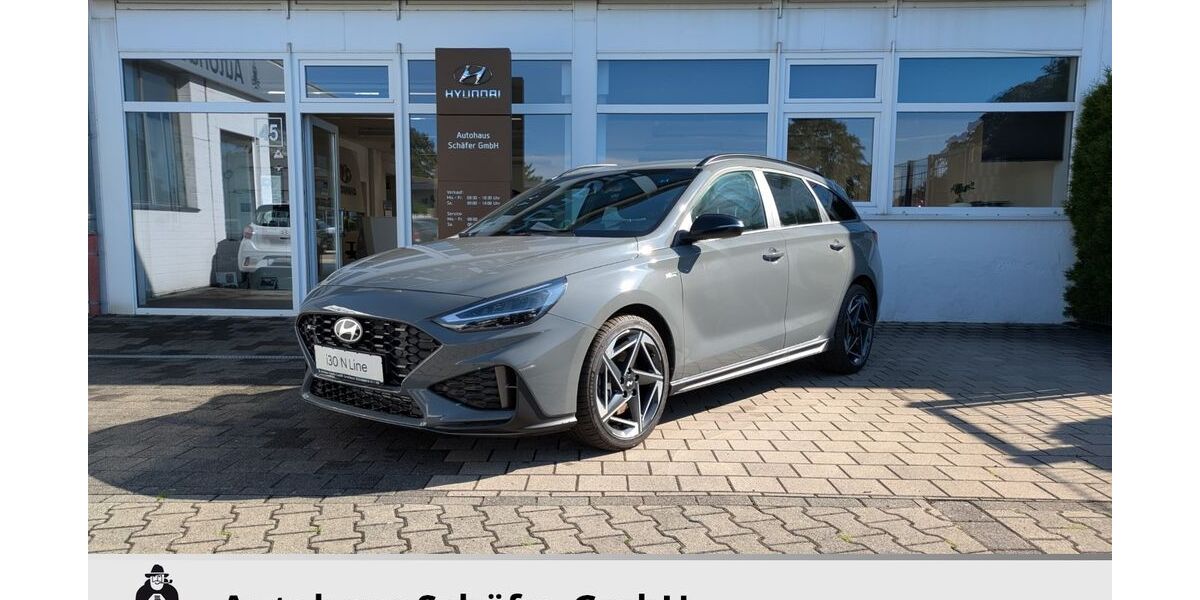 Hyundai i30 1.727 km 29.698 &euro; Leverkusen 51373
