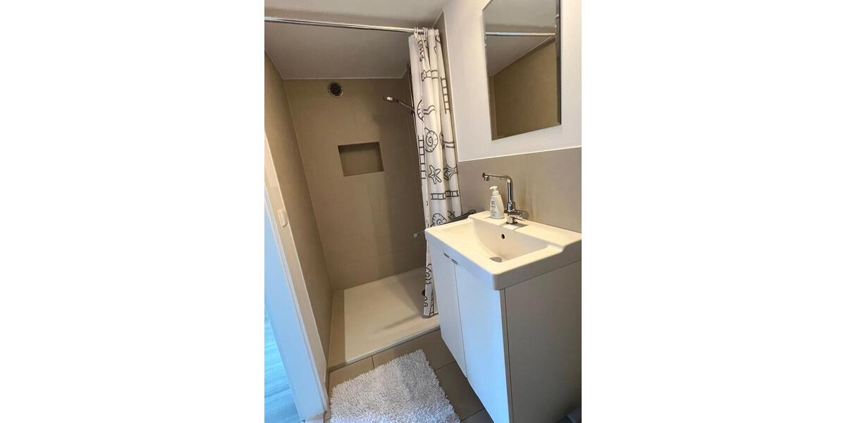 Etagenwohnung Köln Lindenthal - 1 Zimmer, 45 m&sup2;, 950&euro; | Angebot:25407514