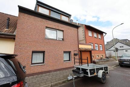 Haus Niederzier - 2 Zimmer, 95 m&sup2;, 178.000&euro; | Angebot:26791250
