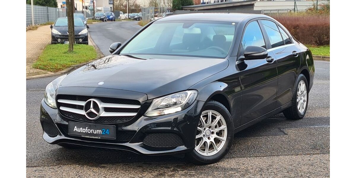 Mercedes-Benz C 180 90.000 km 16.499 &euro; Jülich 52428