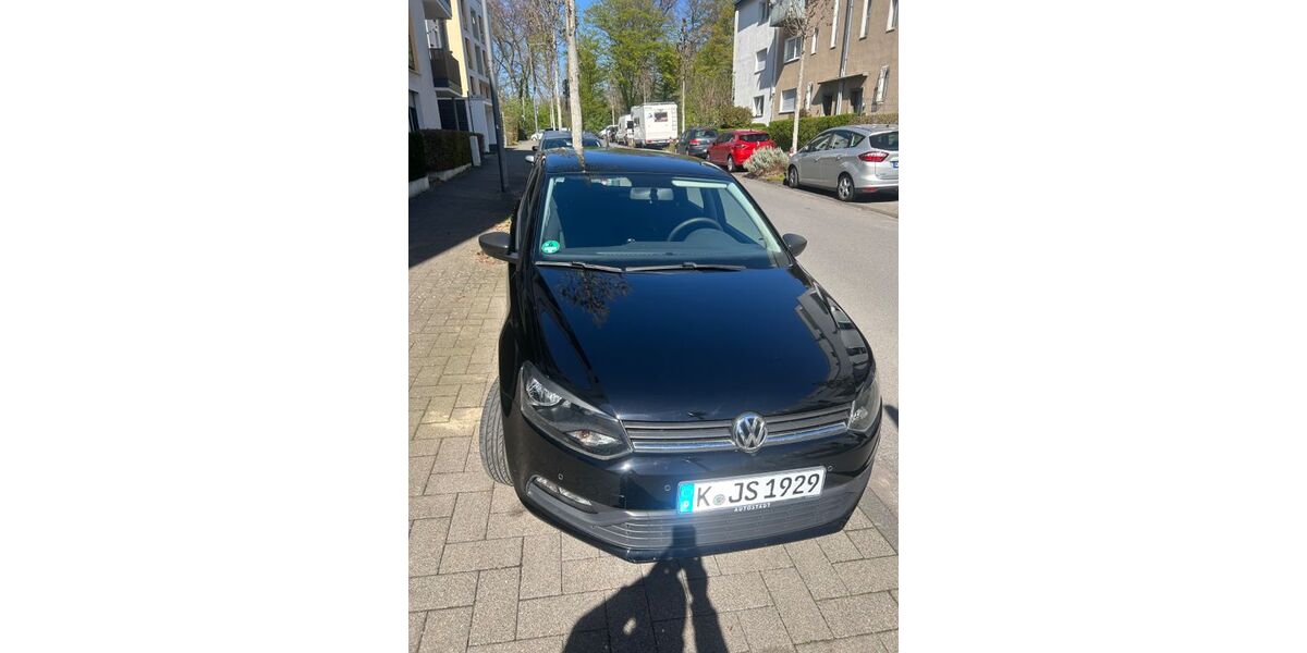 VW Polo 71.000 km 8.300 &euro; Köln 50969