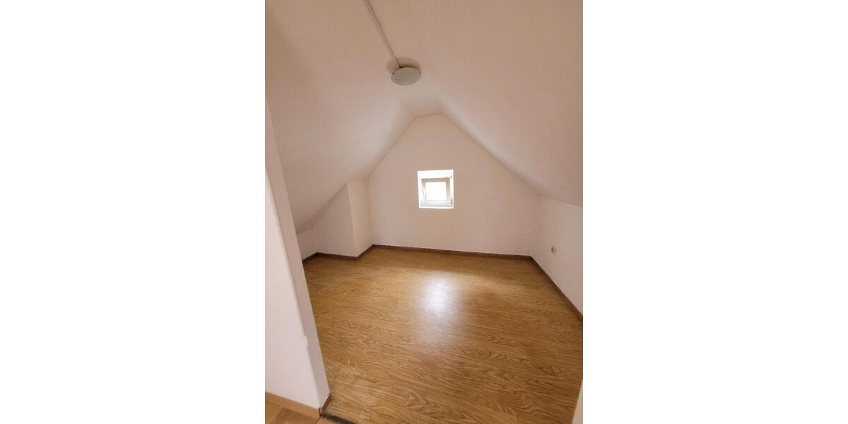 Etagenwohnung Titz - 3 Zimmer, 75 m&sup2;, 700&euro; | Angebot:24631646