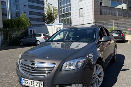 Opel Insignia 206.000 km 4.000 &euro; Düren 52351