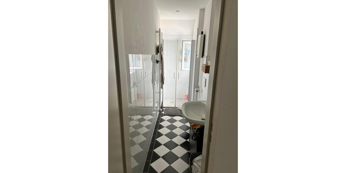 Etagenwohnung Leverkusen - 2 Zimmer, 55 m&sup2;, 860&euro; | Angebot:25982682